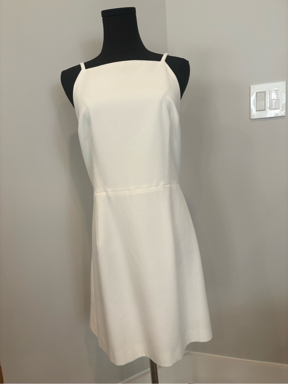 Classic White Ivory Spaguetti-Strap Dress